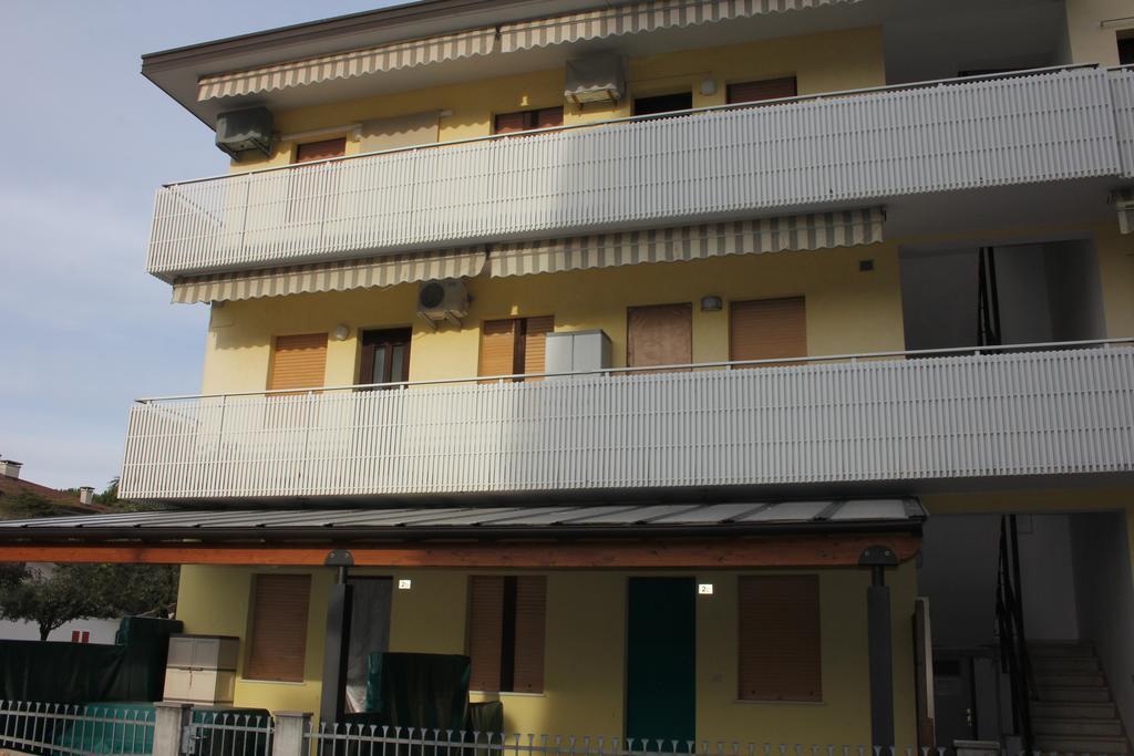 Arnica Apartment Lignano Sabbiadoro Exterior foto